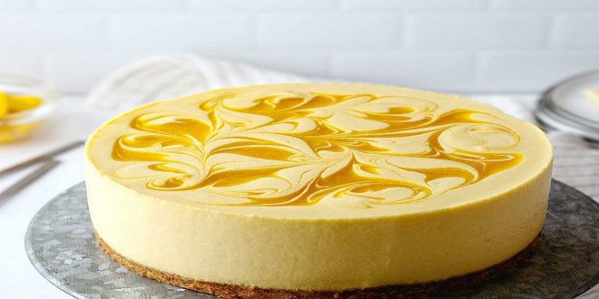 طرز تهیه چیز کیک یخچالی بدون قالب کمربندی