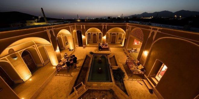 اقامتگاه بوم گردی