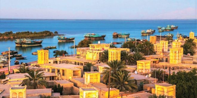 تصویر بندر لافت