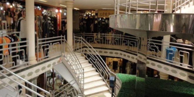 عکس مرکز خرید آستارا