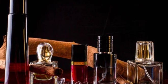عطر و ادکلن