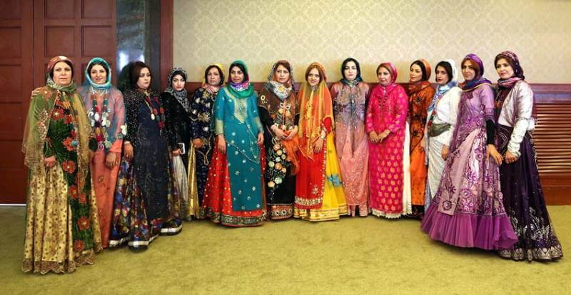 لباس سنتی ایرانی زنان