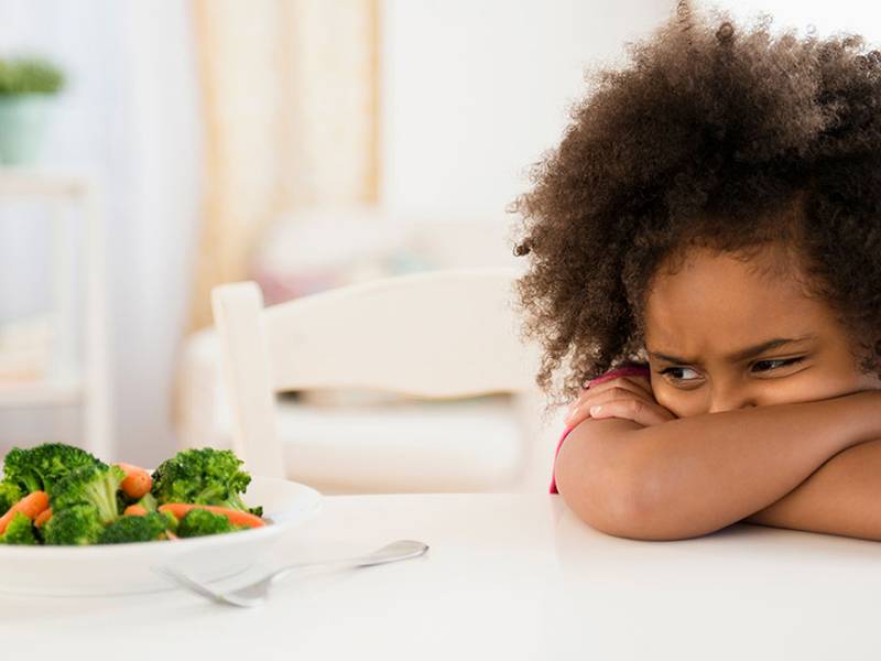 چرا کودک غذا نمی خورد؟